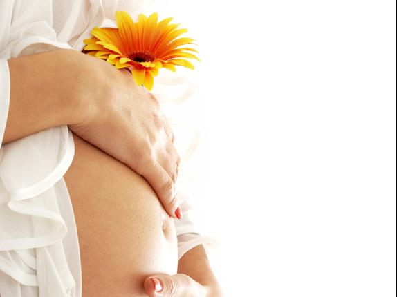 Principais dúvidas sobre cirurgia plástica pós-parto