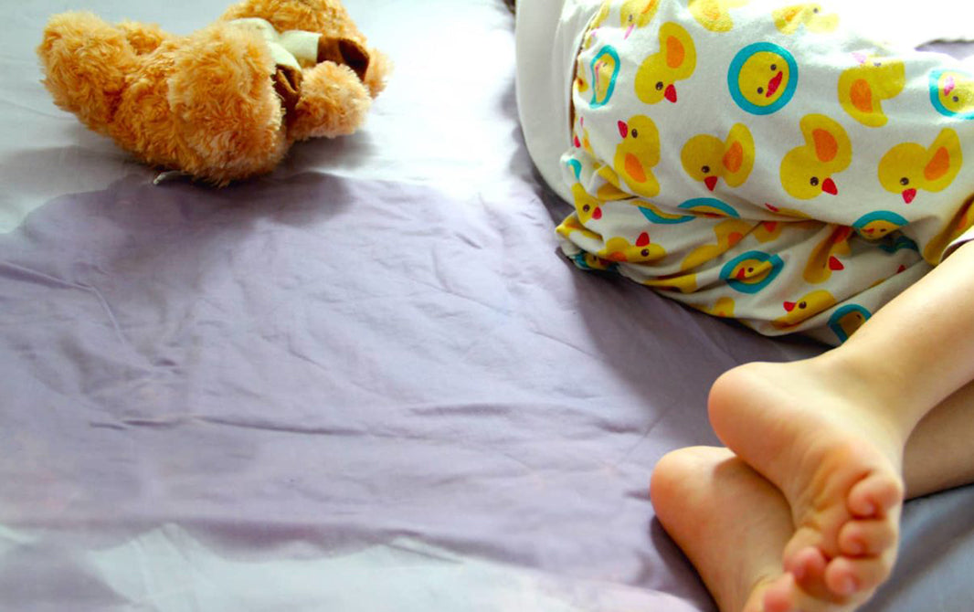 7 dicas para reduzir os episódios de xixi na cama