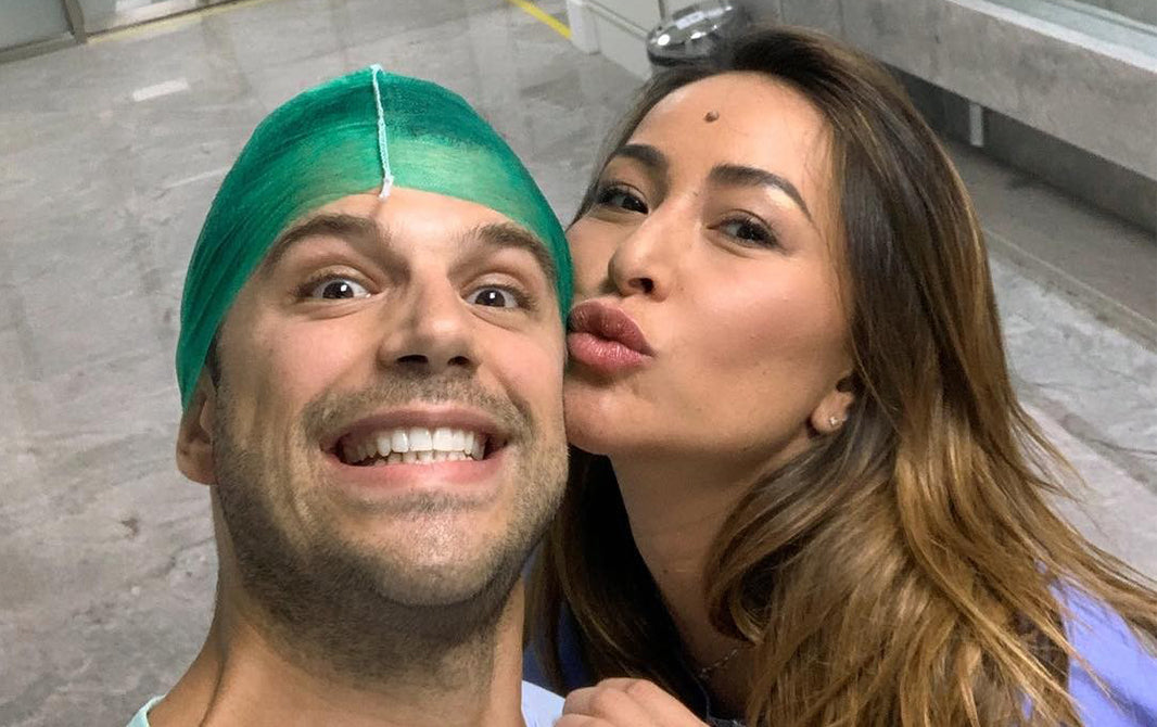 Nasce Zoe, filha de Sabrina Sato e Duda Nagle