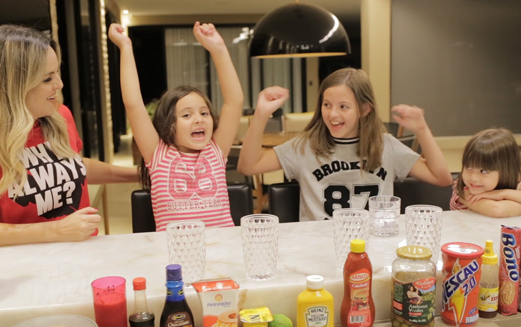 Já brincou de "smoothie challenge" com seus filhos?