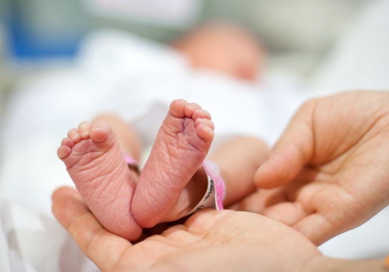 5 testes que o recém-nascido precisa fazer