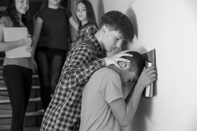 Período longe das salas de aula na pandemia favorece bullying nas escolas