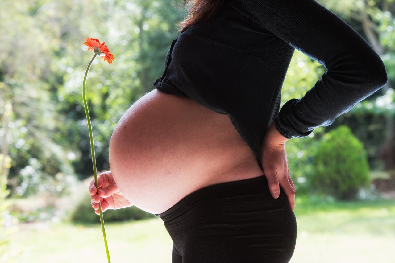 Como prevenir e tratar problemas de beleza comuns após a gravidez